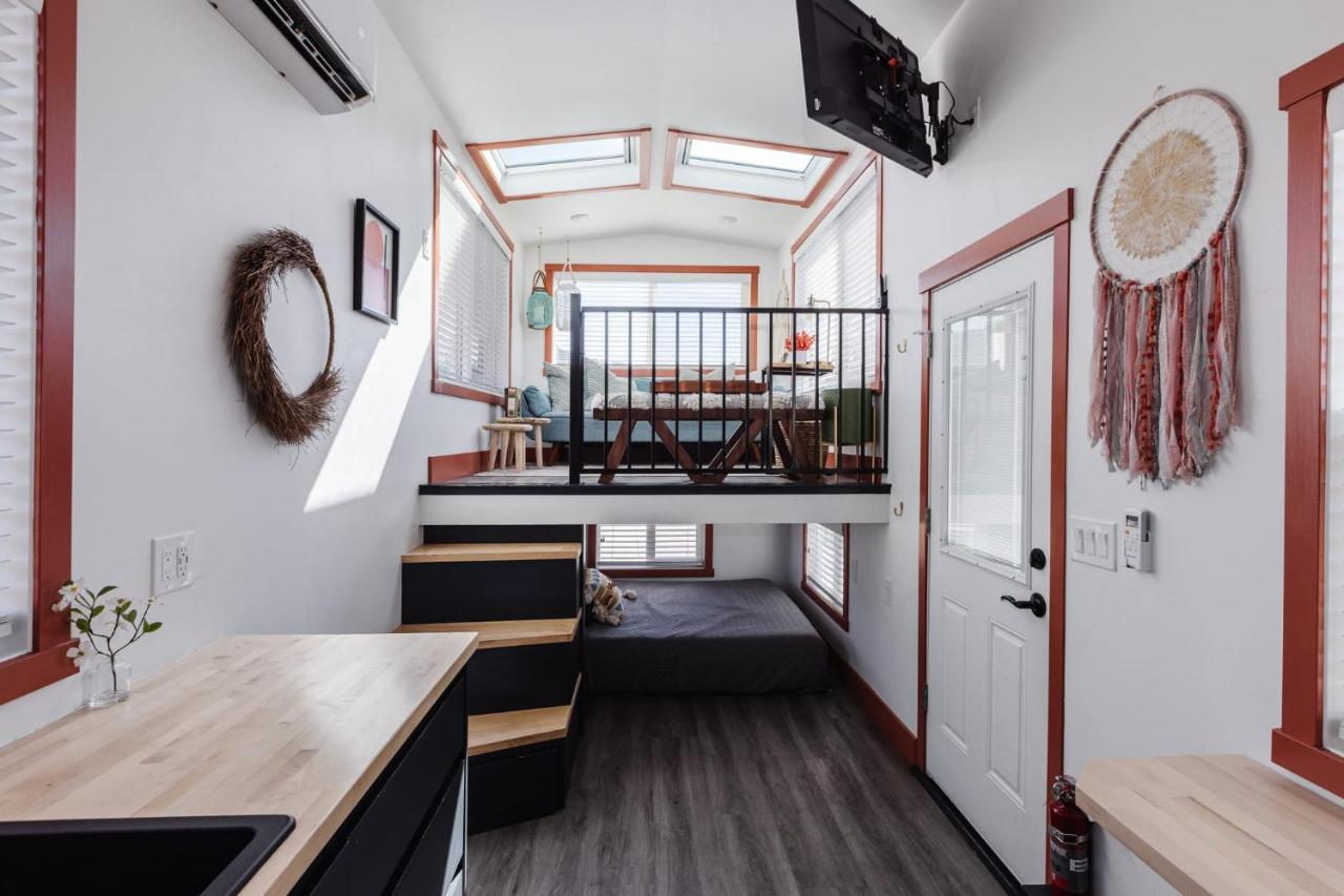 New Calm & Relaxing Tiny House W Deck Near Zion Apple Valley Exterior photo